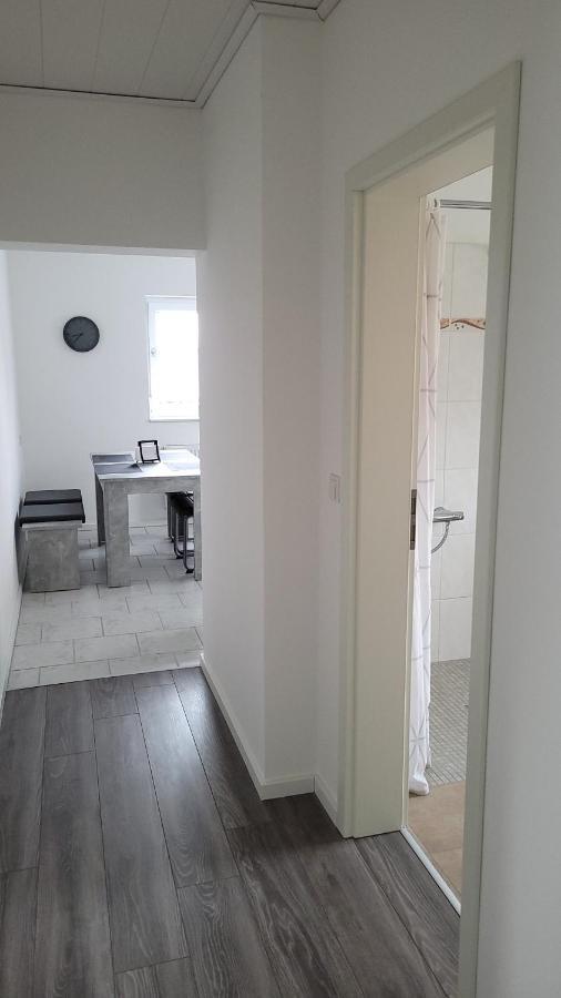 Ferienwohnung 2 - "Ferienhaus Seibert" Ellerdorf エクステリア 写真